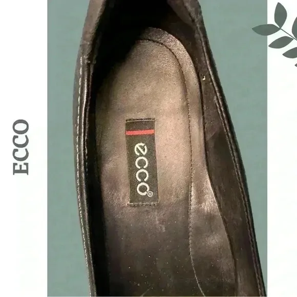 Ecco Black Leather Slip On Shoe with Heel Buckle Detail Size 41