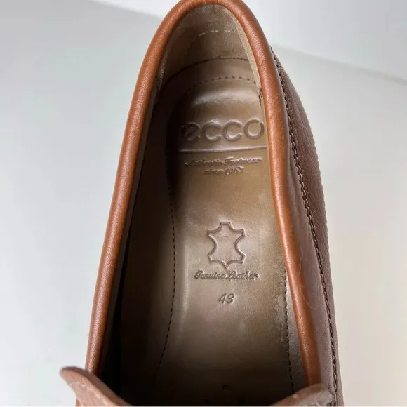 Ecco Classic Moc Men's 9-9.5 (43) Genuine Leather Brown Loafer Driving Slip On