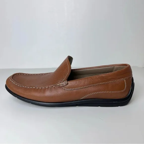 Ecco Classic Moc Men's 9-9.5 (43) Genuine Leather Brown Loafer Driving Slip On