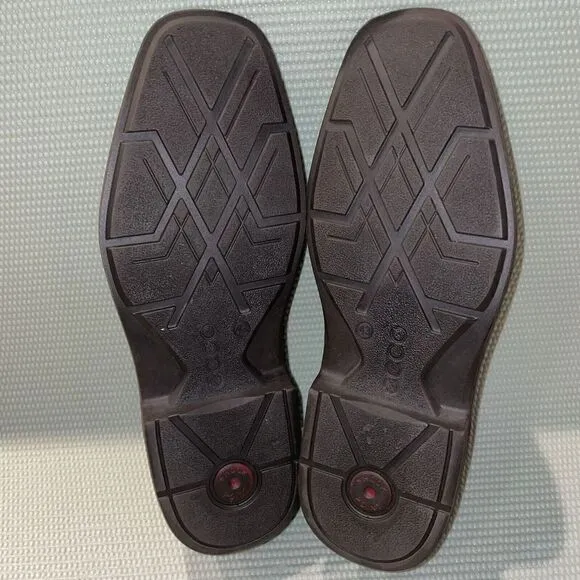 Ecco Seattle Slip On Leather Loafer Shoes Rust Men’s Size EU 43 / US Size 9.5
