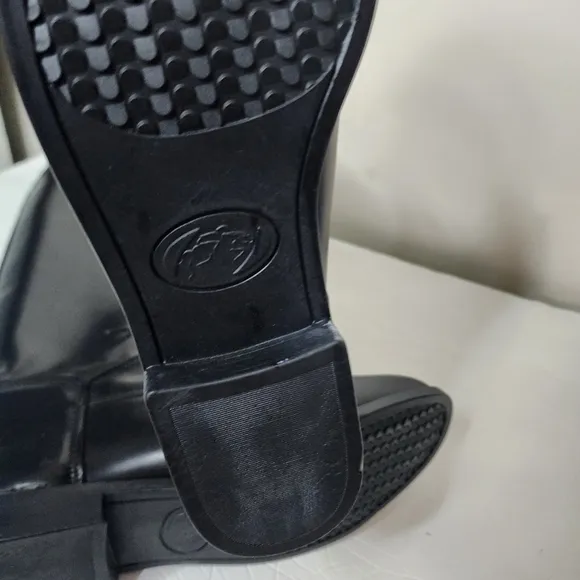 Equestrian 20&quot; Tall Women's Size 9.5R Knee High  Black Leather Riding Boots