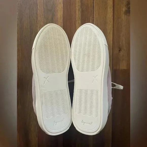 Esquivel X sneakers