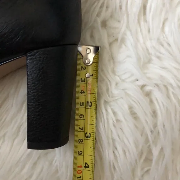 ESSEX LANE Black Genuine Leather Heeled Boots