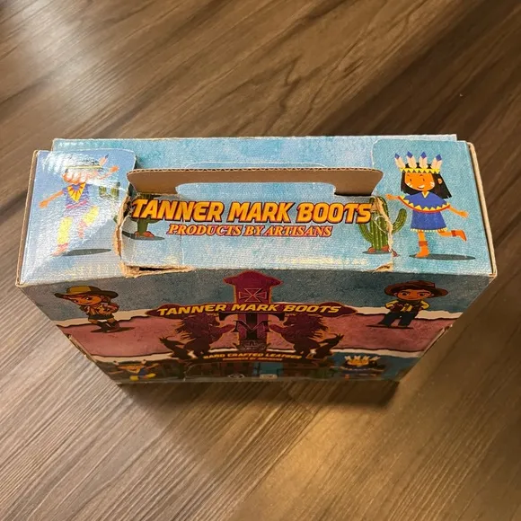 EUC TANNER MARK INFANT MERMAID BOOT