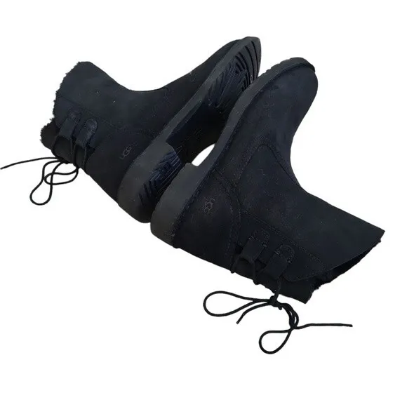 EUC UGG Authentic Naiyah shealing suede leather wool boots, 8, black