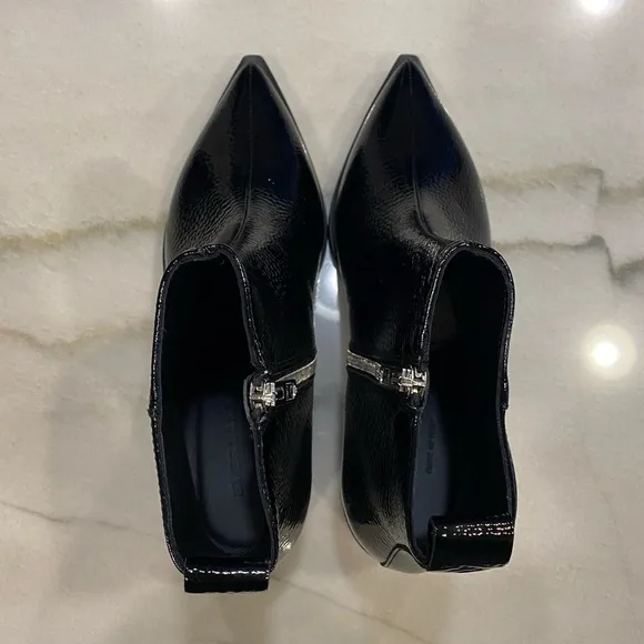 Everlane Boots size 6.5 Black Patent Leather Pointed Toe