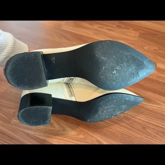 EVERLANE Leather Ankle Boots In Ecru