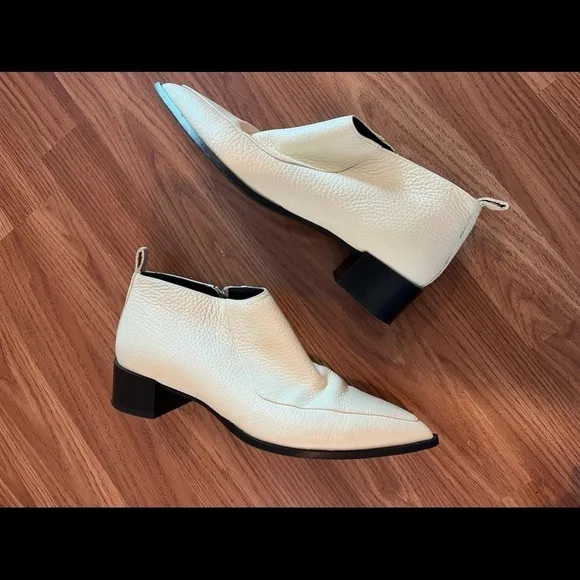 EVERLANE Leather Ankle Boots In Ecru