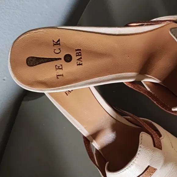 Fabi Leather Kitten Heel Mules Shoes Size 38 8 US Italy EUC TE!CK Italian