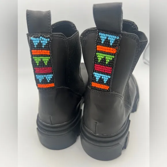 Farm Rio Chelsea Boots Black Beaded Lug Sole Women’s Size 7.5 Made In Brazil NEW