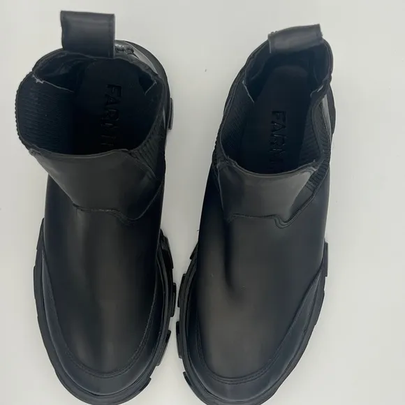Farm Rio Chelsea Boots Black Beaded Lug Sole Women’s Size 7.5 Made In Brazil NEW