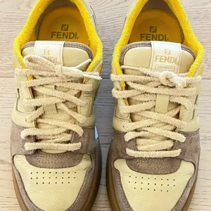 Fendi Cream and Brown Low-Top Sneakers with Suede Panels