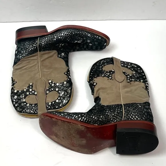 Ferrini Studded Faux‎ Snake Boots Sz 7