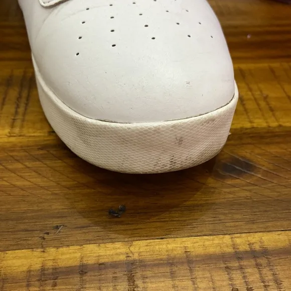Fila High Top Sneakers 11.5