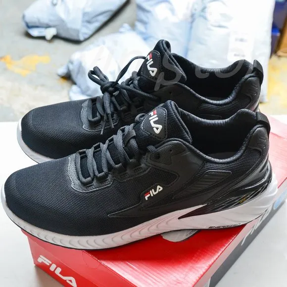 Fila men shoes bundle .Price for 2 pairs