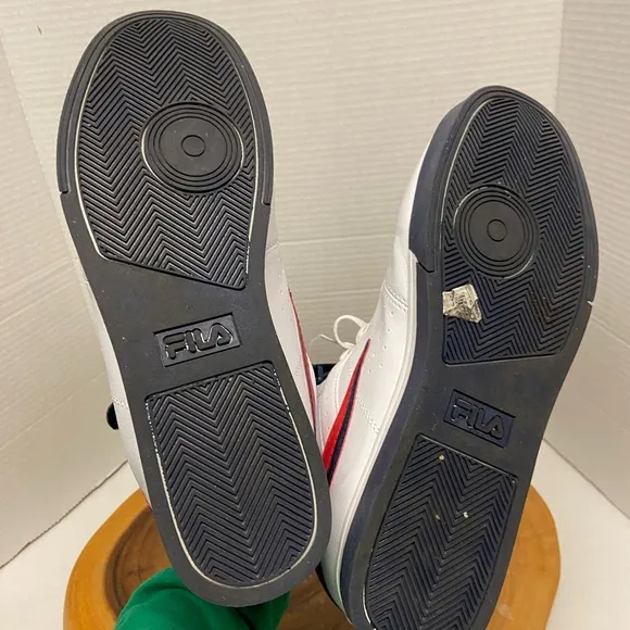 Fila Old School High Top Sneakers EUC