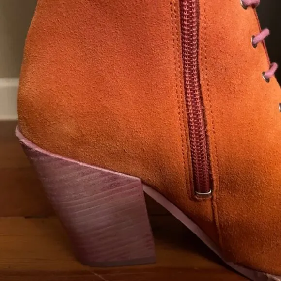 FINAL John Fluevog Swordfish Tall Lace Up Boots Orange Suede Size 7 LIKE NEW