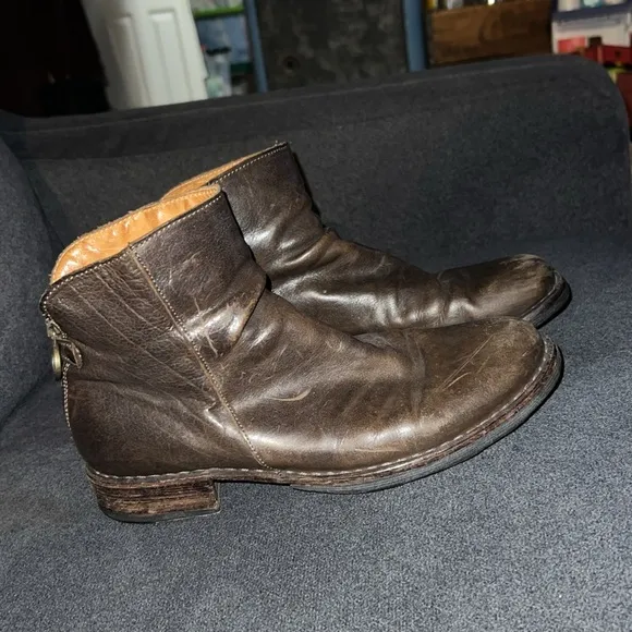 Fiorentini   Baker ankle boots booties shoes