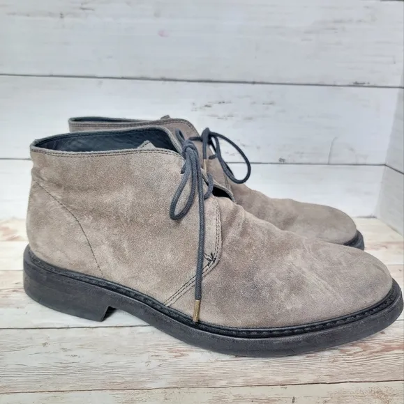 Fiorentini   Baker Men's grey suede chukka boots