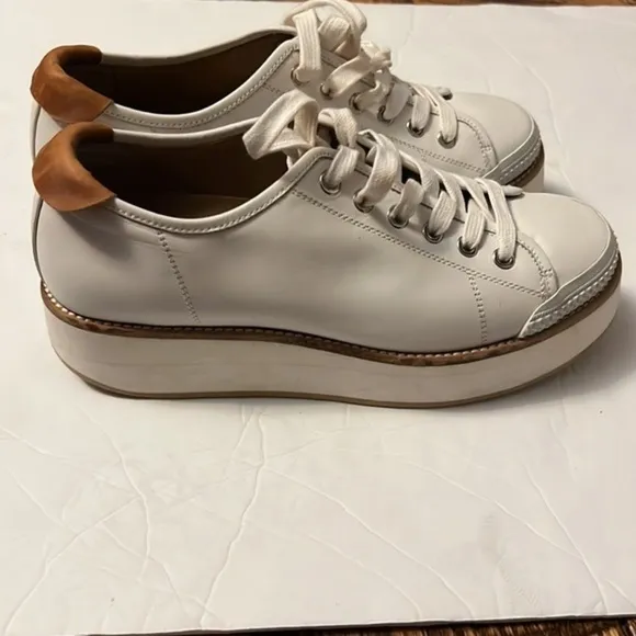 FLAMINGOS Leather Tatum White Platform Sneakers