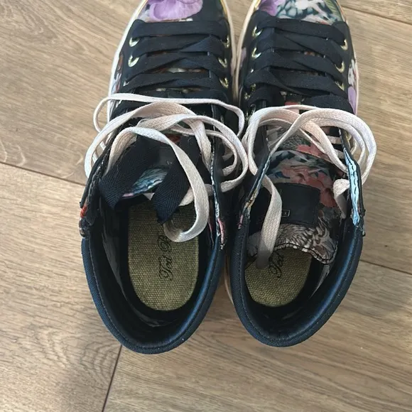 Floral High-Top Sneakers with Gold Accents