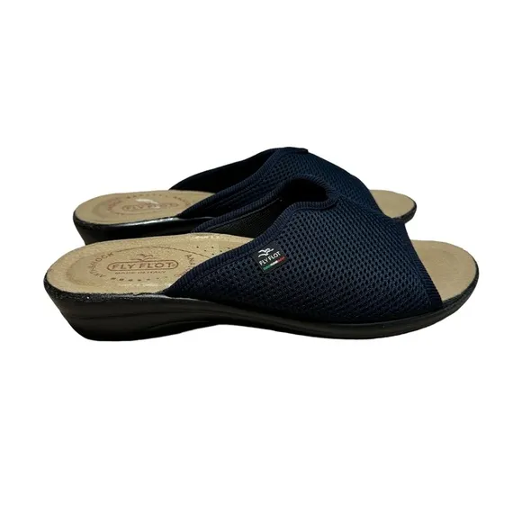 Fly Flot Slip On Sandals