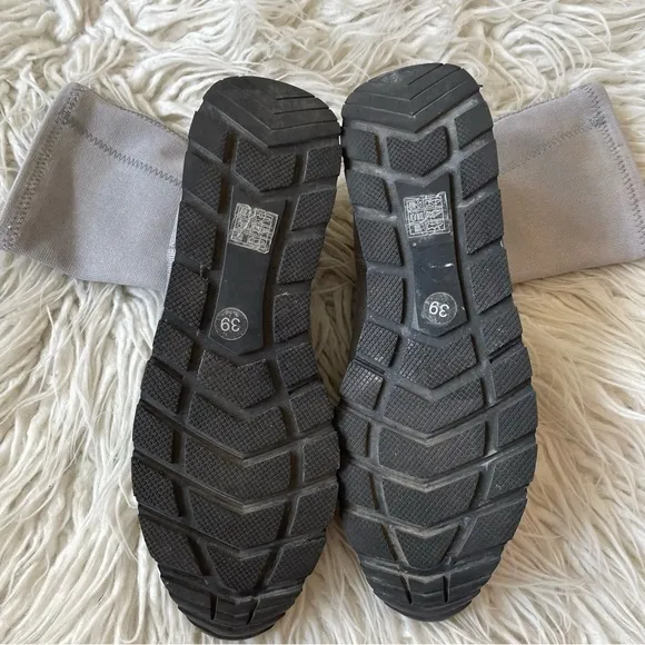 Free People Astral Gray Fabric Silver Pull On Sock Sneaker Bootie Boots Size 39