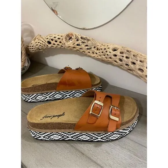 Free People Caravelle Cork Footbed Sandals Size 39 US 9 new