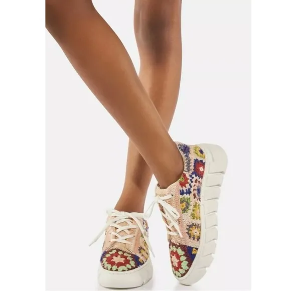 Free People Catch Me If You Can Crochet Platform Sneaker Multicolor EU 40 NWOT