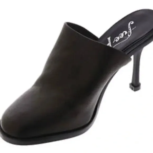 Free People Leila Slip On Stiletto Heeled Slouchy Mule Black Women Size 8.5 NWOT