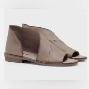 FREE PEOPLE 'Mont Blanc' Asymmetrical Sandals Size 36(5.5M)