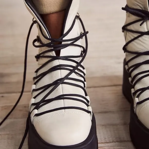 FREE PEOPLE Simone Wedge Boots in Bone