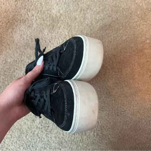 Free People Vagabond Platform Jessie Sneakers in Black Suede Size 7