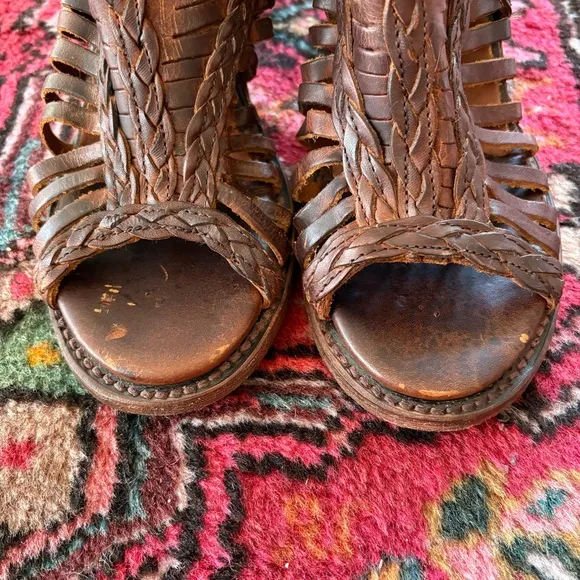 Freebird by Steven BELLA Brown Sandals with heel size 8 boho leather festival