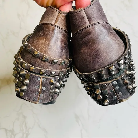 Freebird by Steven Mezcal Low Brown Leather Studded Ankle Boots Booties | Size 8