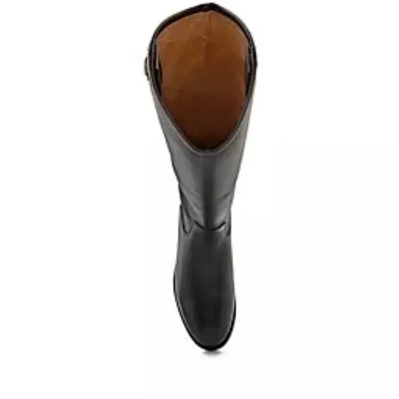 Frye Black Heeled Boots Sleek Leather Design