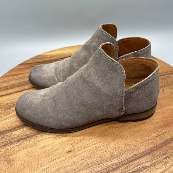 FRYE Elyssa Booties Womens Size 6.5 M Shootie Ankle Boots Grey Suede 3470680