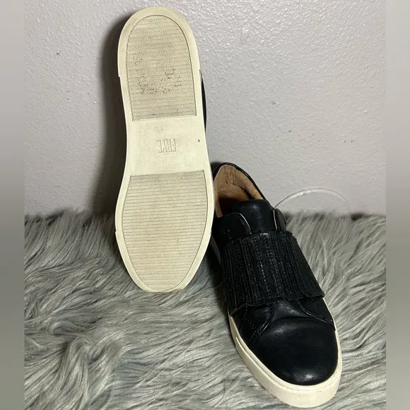 FRYE Ivy Gore Leather Slip-On Sneakers Size 8M