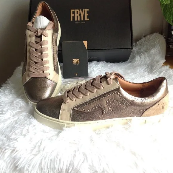 Frye Ivy Logo Patch Low Top Sneakers