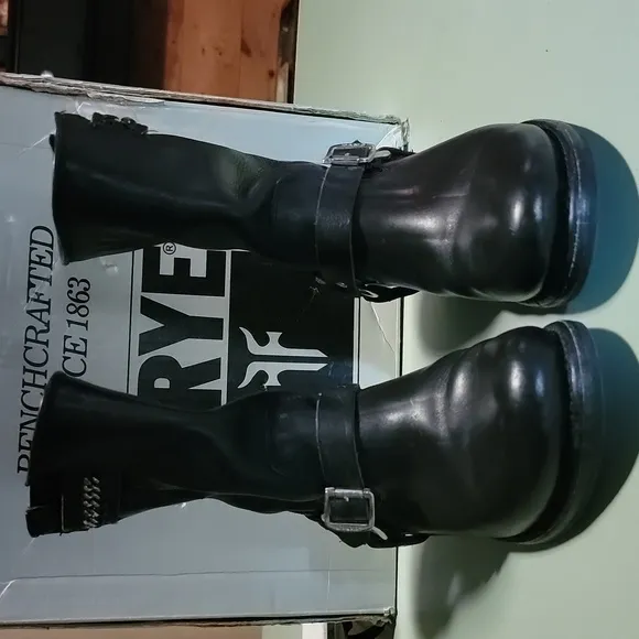 Frye Jenna Chain Moto Boot
