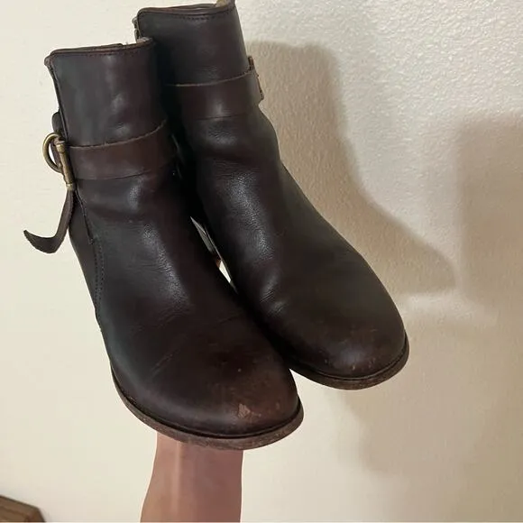 FRYE Malorie Knotted Dark Brown Distressed Leather Short Ankle Bootie Boots 8.5