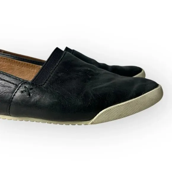 Frye Melanie Slip-On Shoes in Black Leather 9
