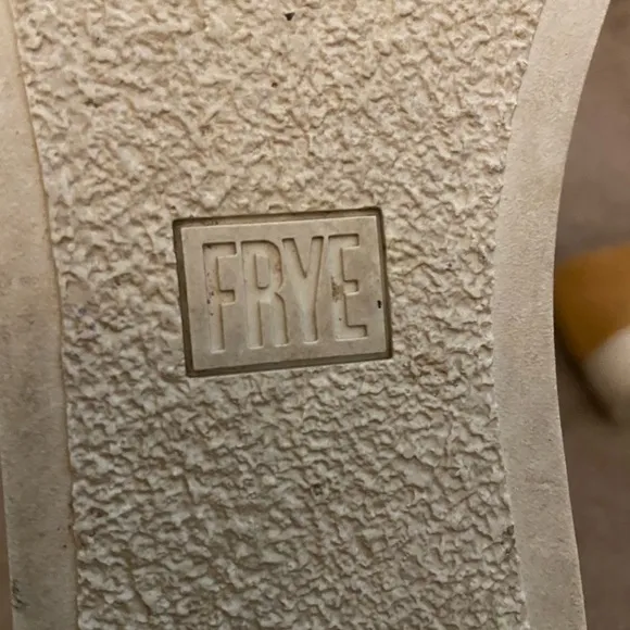 ✨FRYE Slip On Shoes