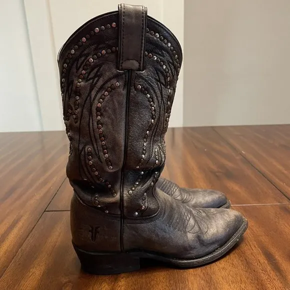 Frye Studded Billy Boots Green Gray Distressed￼ Leather Womens Size 6.5 B