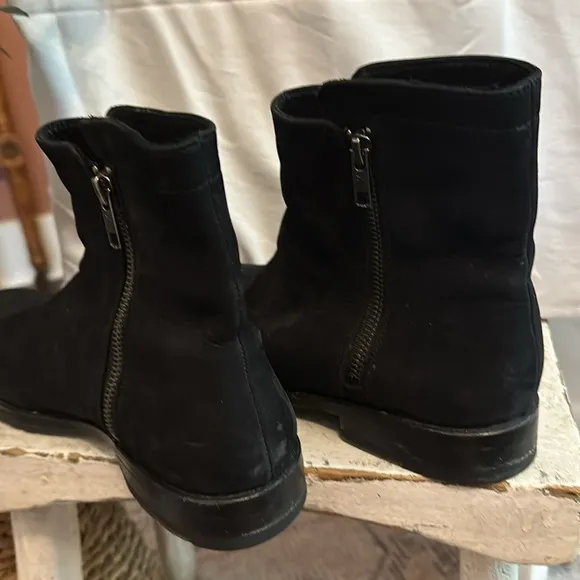 Frye | Women’s | Natalie | double zip | black | suede | leather | 8.5 | boots