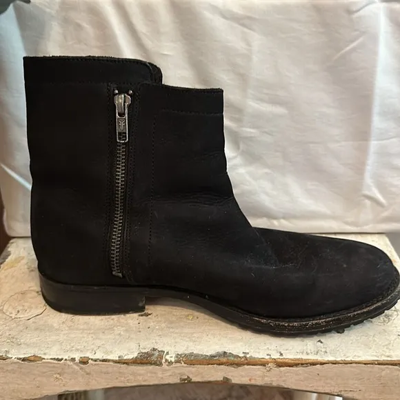 Frye | Women’s | Natalie | double zip | black | suede | leather | 8.5 | boots