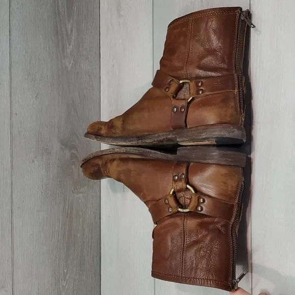 Frye Womens Veronica Harness Ankle Leather Boots Boho shoes sz 9.5B