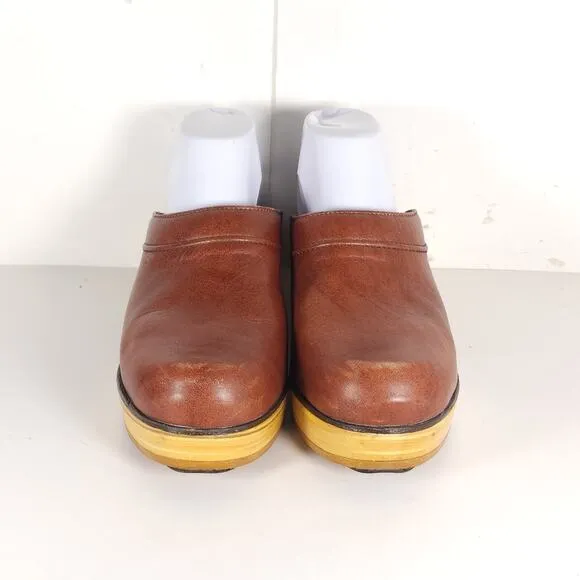 Frye Women's Vintage US9D Brown Cognac Leather Slip-On Clogs Shoes USA