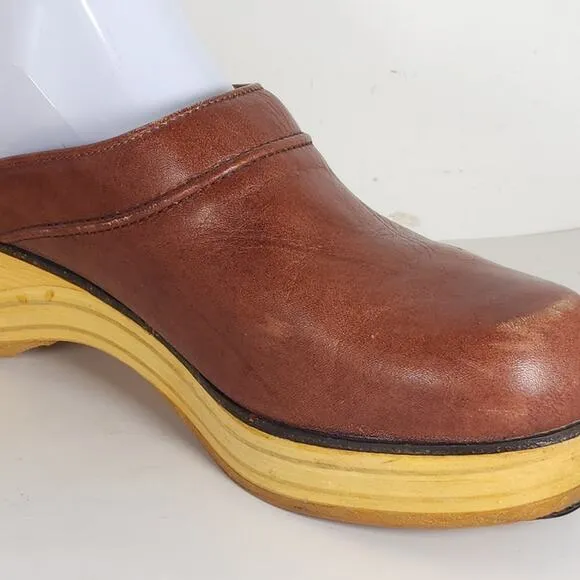 Frye Women's Vintage US9D Brown Cognac Leather Slip-On Clogs Shoes USA