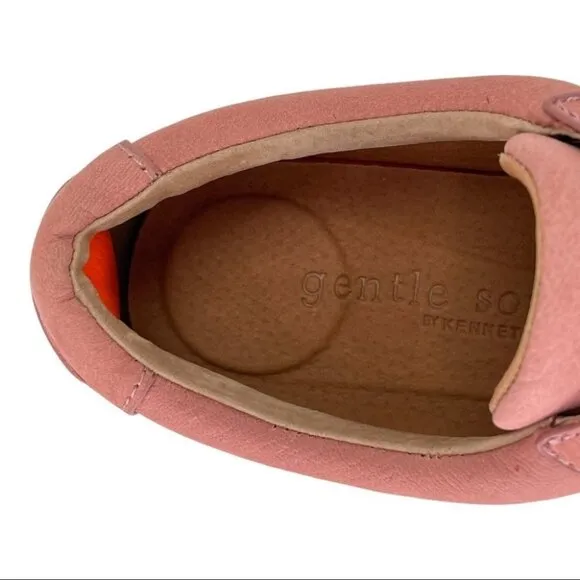 Gentle Souls by Kenneth Cole Rosette Pink Leather Womens Sneakers